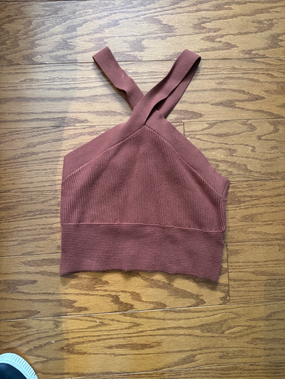 Abercrombie & Fitch Rust-Brown Crossback Ribbed Crop Tank